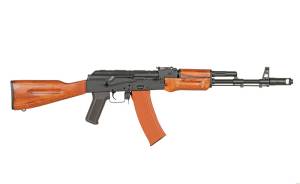 CM048